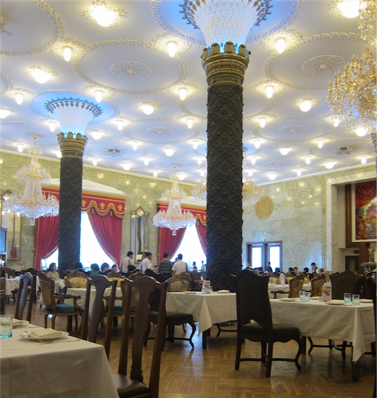 01-%e8%8e%ab%e6%96%af%e7%a7%91%e9%a4%90%e5%bb%b3-2012-05-16-%e5%8c%97%e4%ba%ac-202