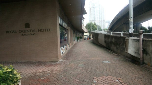 33.02 樹大招風－富豪酒店 1