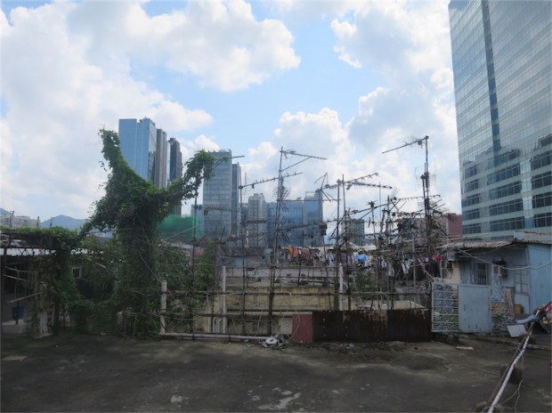 12.04 觀塘某工廈