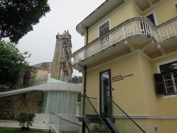 48 戀愛・電影館 05